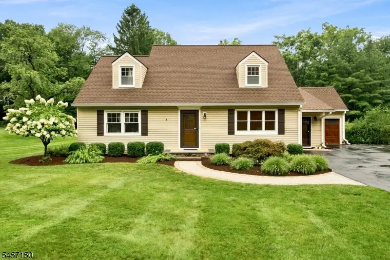 511 Openaki Rd, Denville, NJ 07834 - #1