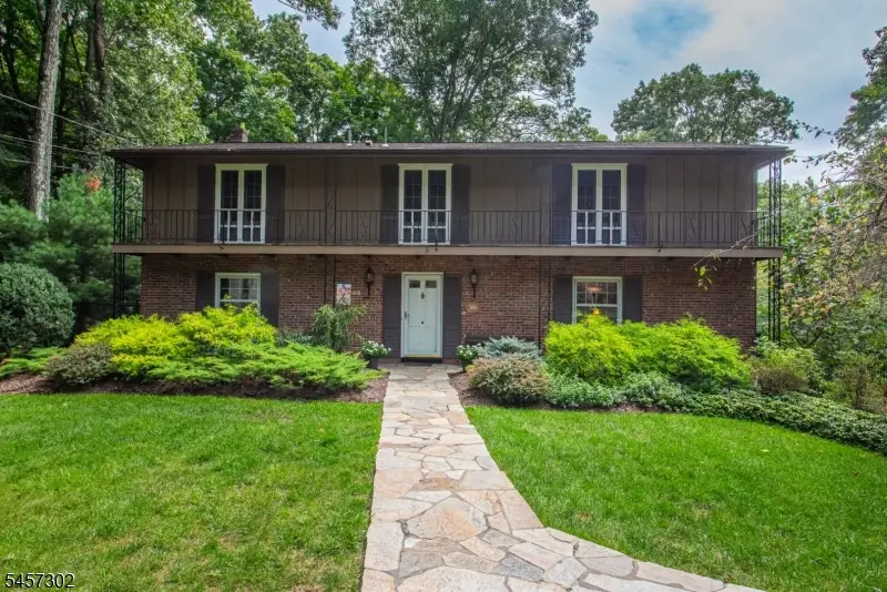 390 Ski Trl, Kinnelon, NJ 07405 - #2