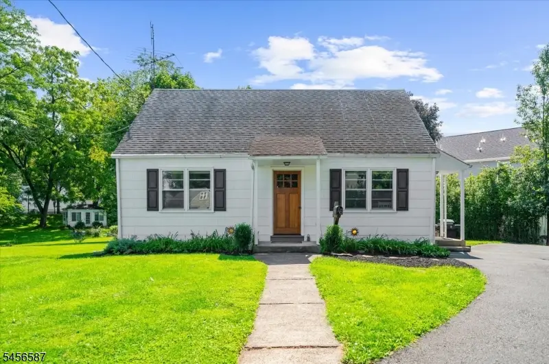 16 Abbott Ct, Flemington, NJ 08822 - #1