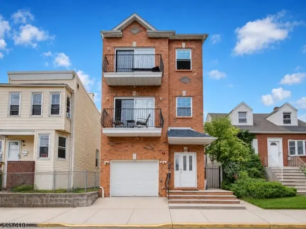109 Palm St, Newark City, NJ 07106