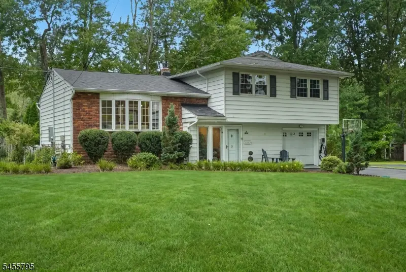 6 Gordon Pl, New Providence, NJ 07974 - #1