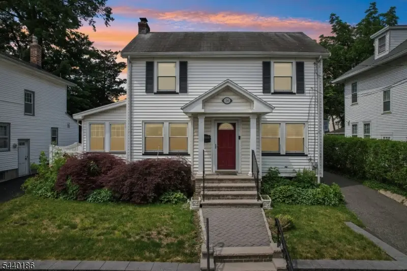 34 Cypress St, Millburn, NJ 07041 - #1