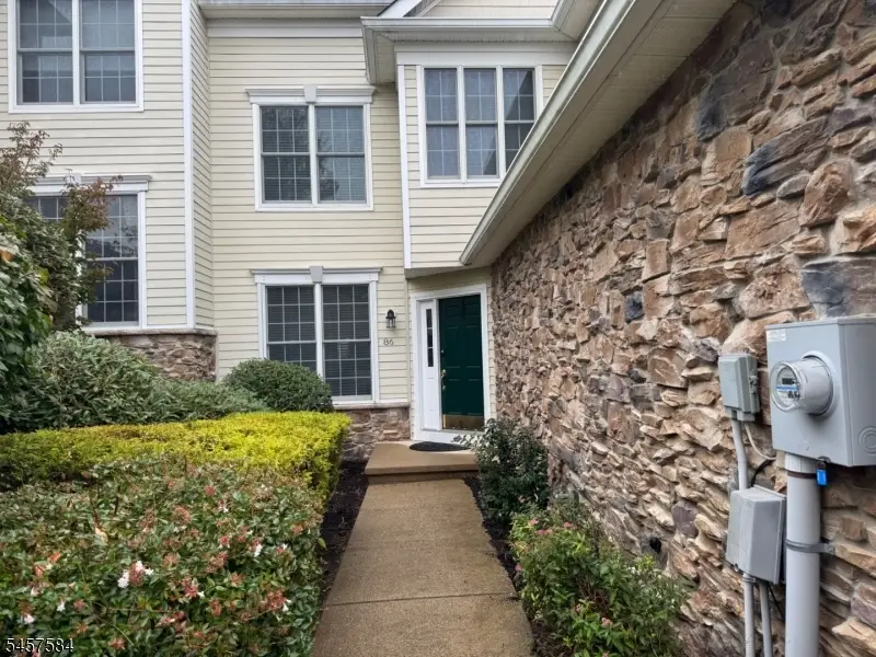 86 Briar Ct, Hardyston, NJ 07419 - #2