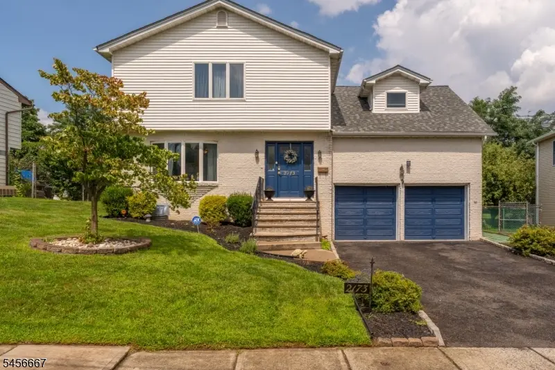 2173 Halsey St, Union, NJ 07083 - #1