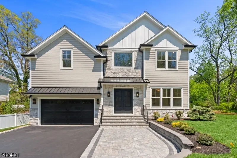 60 W Hobart Gap Rd, Livingston, NJ 07039 - #1