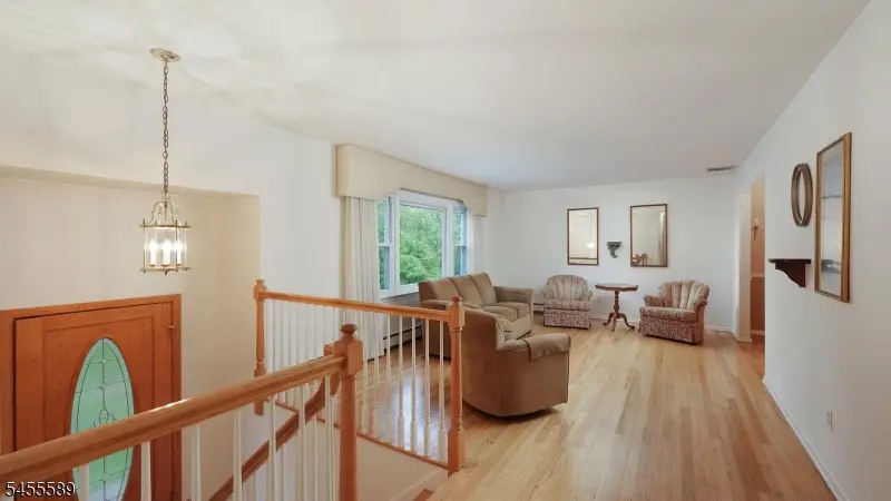 37 Ambar Pl, Bernardsville, NJ 07924 - #3