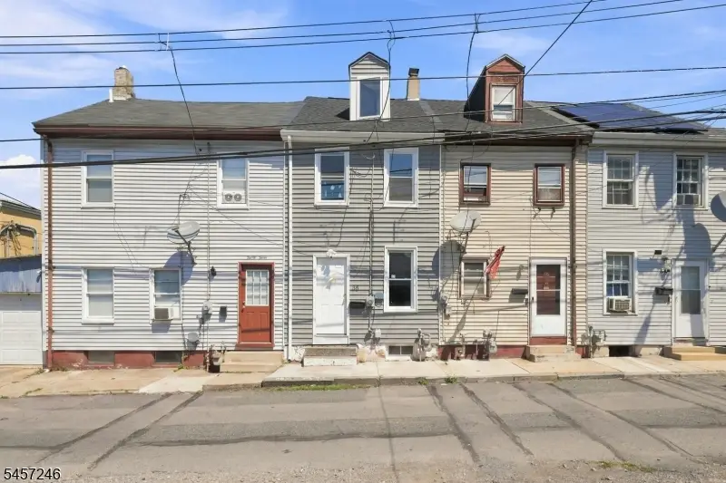 35 Cedar Aly, Phillipsburg, NJ 08865 - #2