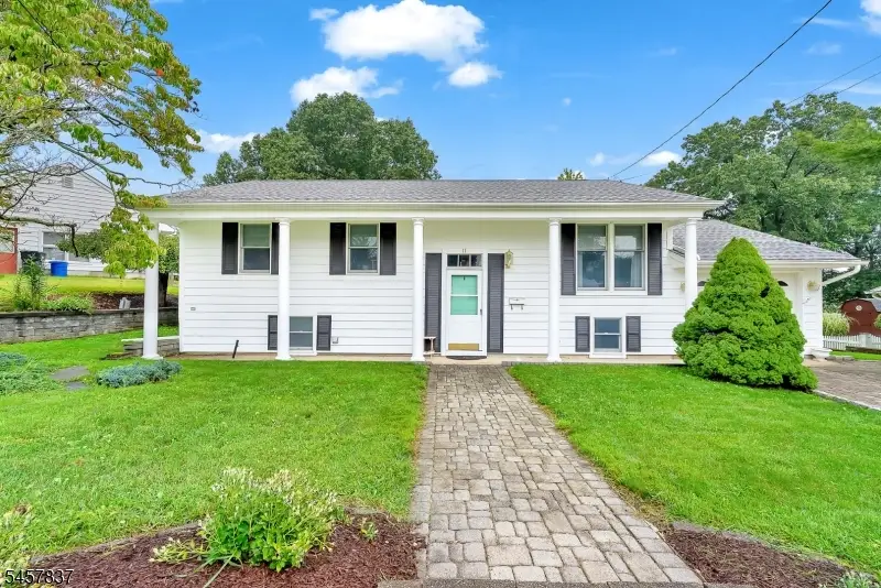 11 Fairview Ave, Newton, NJ 07860 - #1