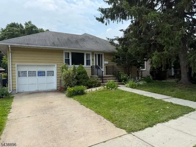 301 Valley Rd, Clifton, NJ 07013 - #2