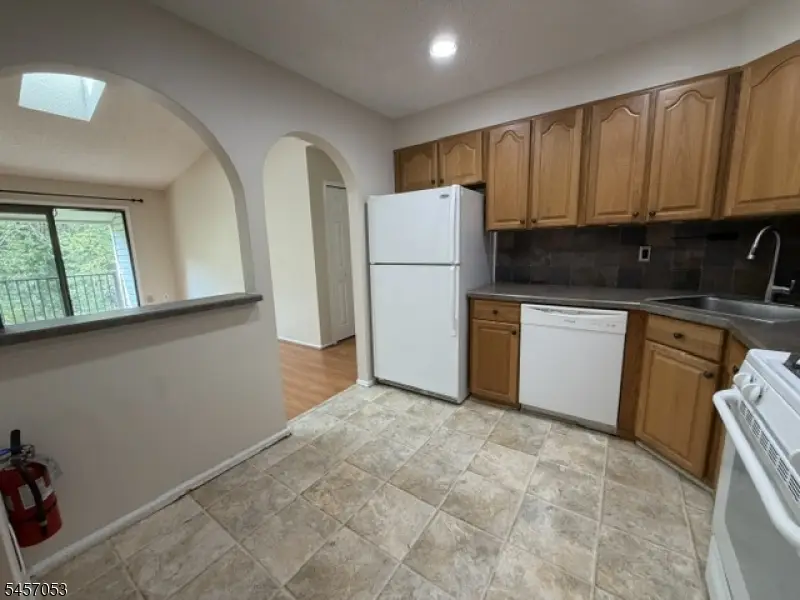 33 Baldwin Ct, Bernards, NJ 07920 - #3