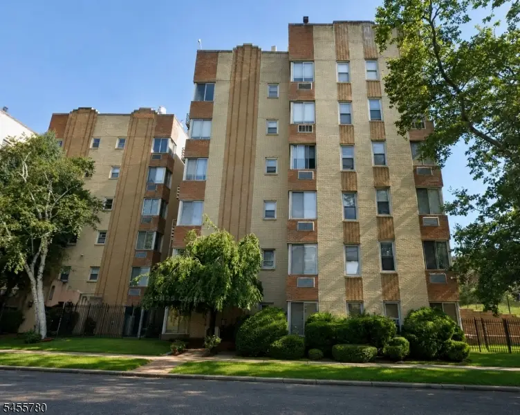 19-31 Lyons Ave #203, Newark, NJ 07112 - #1