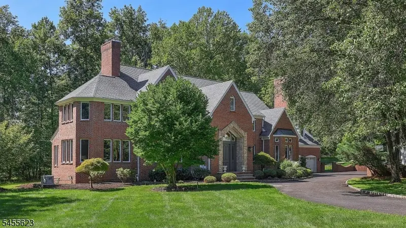 12 Hill Hollow Rd, Warren, NJ 07059 - #2