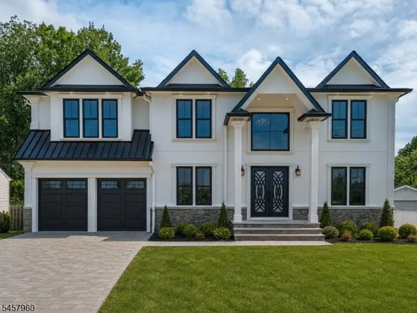 412 Gregory Rd, Paramus Boro, NJ 07652