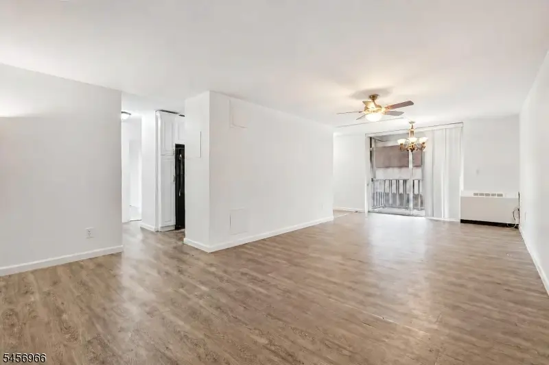 712 N Broad St #2C, Elizabeth, NJ 07208 - #3