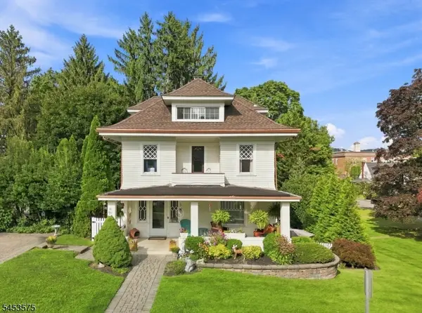 407 Monroe St, Hackettstown Town, NJ 07840