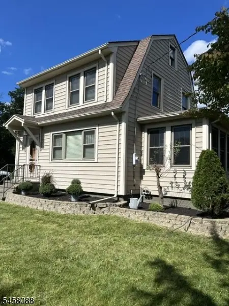214 N Church Rd, Hardyston, NJ 07416 - #3