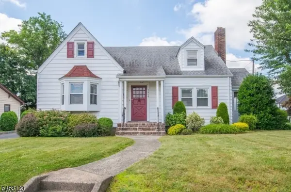 1469 Van Houten Ave, Clifton City, NJ 07013