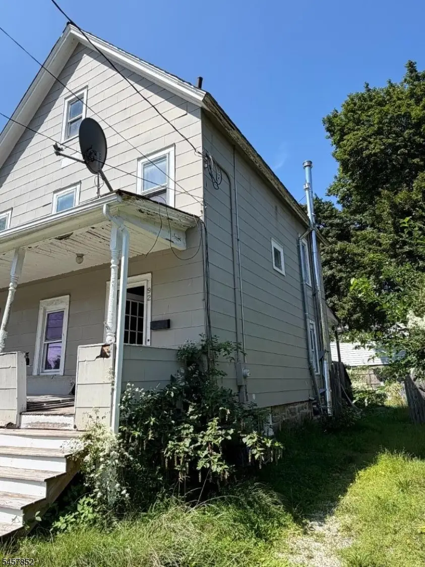 92 Madison St, Newton, NJ 07860 - #3