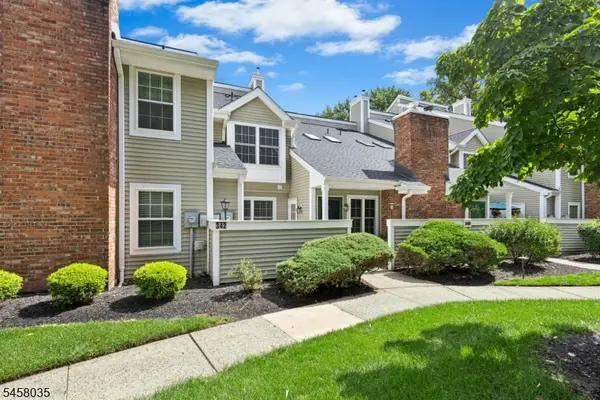 342 Greenbriar-6, Union Twp., NJ 07083