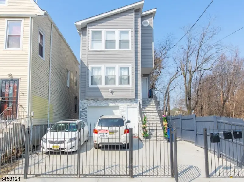 95 Ellis Ave, Irvington, NJ 07111 - #1