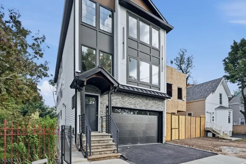 92 Speedway Ave #3, Newark, NJ 07106 - #3