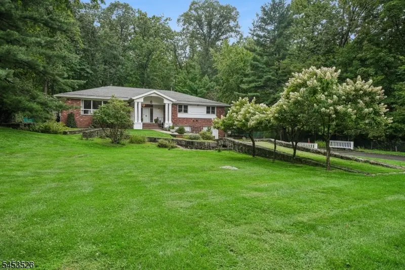 63 Fells Rd, Verona, NJ 07044 - #1