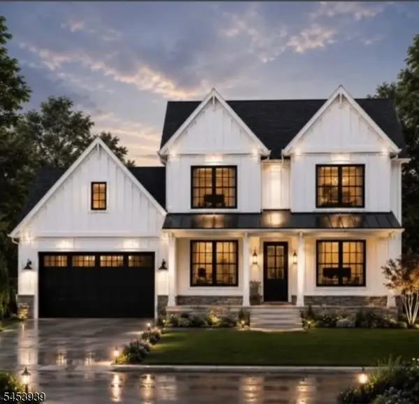 54 Wellington Rd, Livingston Twp., NJ 07039