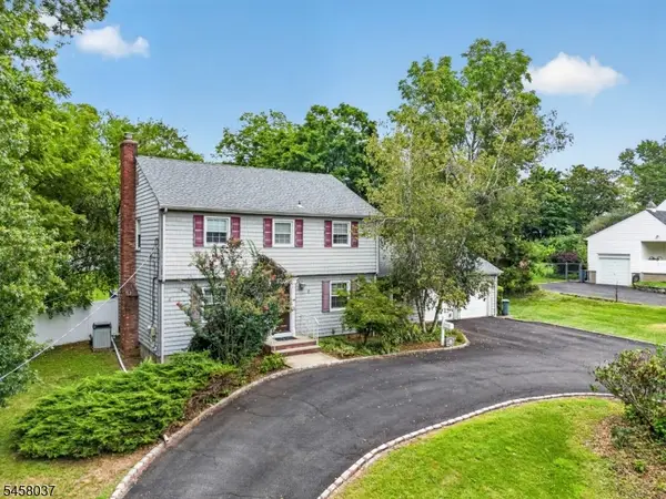 162 W Hobart Gap Rd, Livingston Twp., NJ 07039