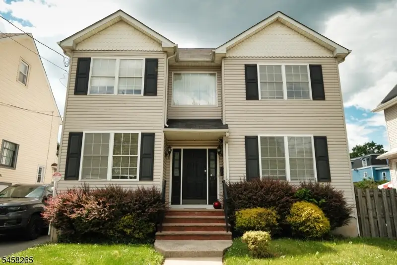 431 E 7th St, Plainfield, NJ 07060 - #1