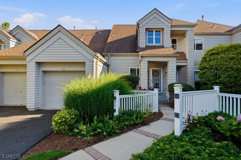 19 Windsor Ct #19, Hardyston, NJ 07419 - #1