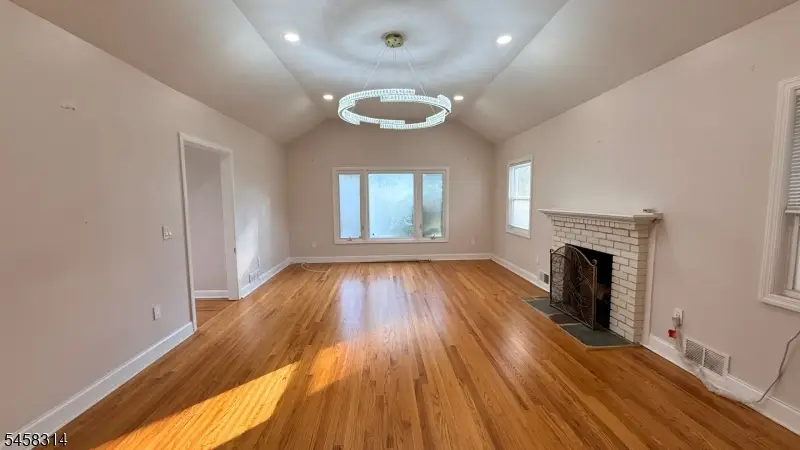 88 Meadowbrook Rd, North Plainfield, NJ 07062 - #2