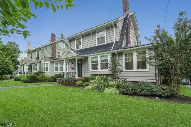 28 Oxford Ter, West Orange, NJ 07052 - #2