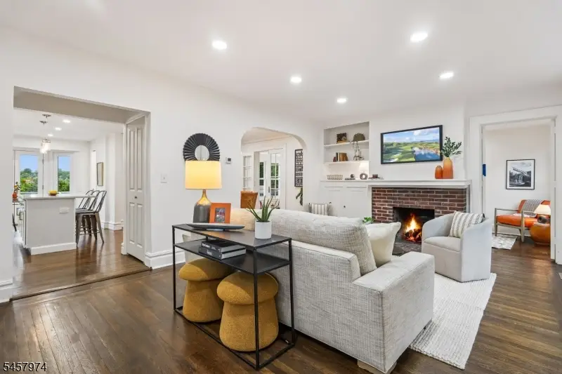 28 Oxford Ter, West Orange, NJ 07052 - #3