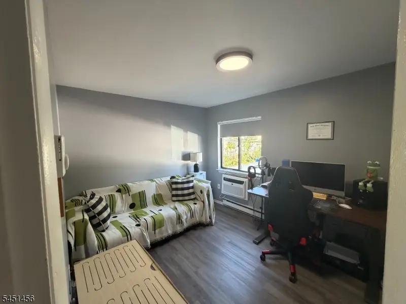 293-307 Main Street U-2 #2 E, Belleville, NJ 07109 - #3