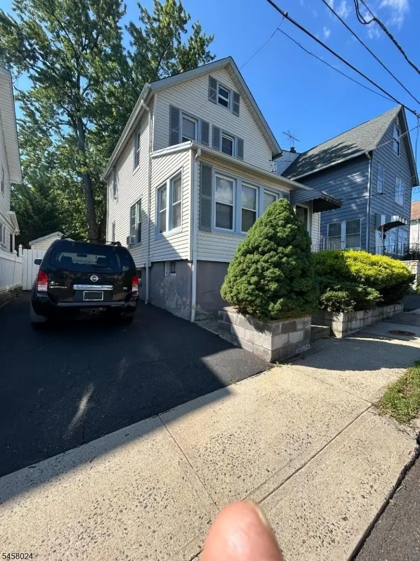 638 Meadow St, Roselle, NJ 07203 - #3