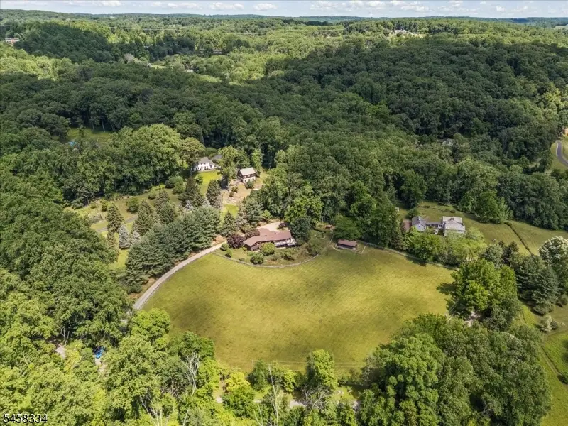 15 Palatine Rd, Tewksbury, NJ 07830 - #1