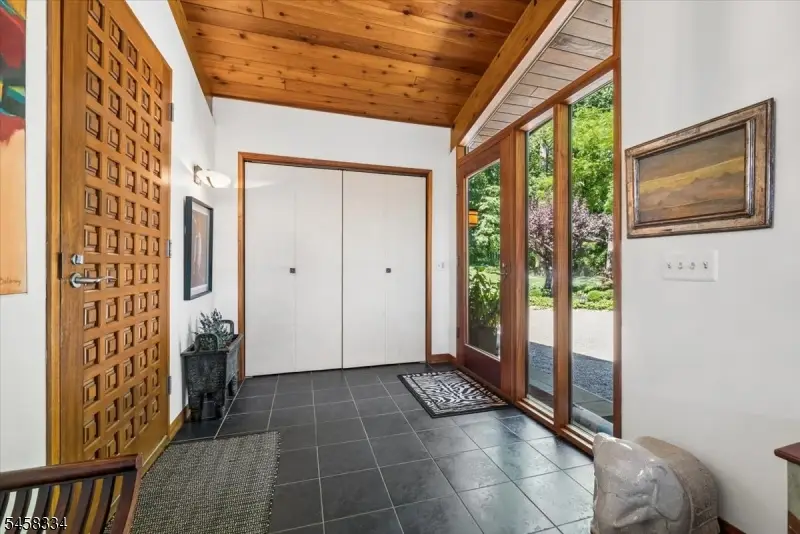15 Palatine Rd, Tewksbury, NJ 07830 - #3