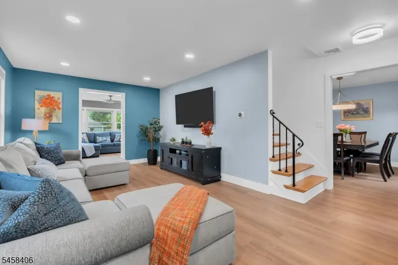 478 Whitewood Rd, Union, NJ 07083 - #2