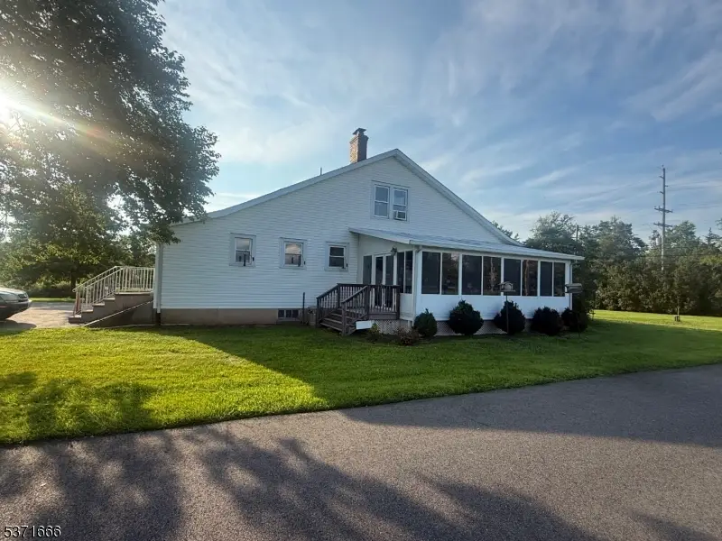 132 Hillsborough Rd, Belle Mead, NJ 08844 - #3