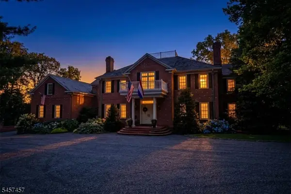 1 Hillview Drive, Tewksbury Twp., NJ 08855