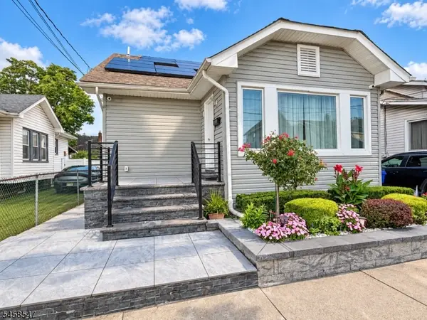 104 Boyle Ave, Totowa Boro, NJ 07512