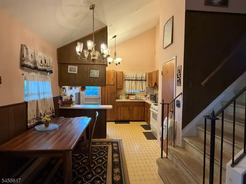 25 Eardley Rd, Edison, NJ 08817 - #2