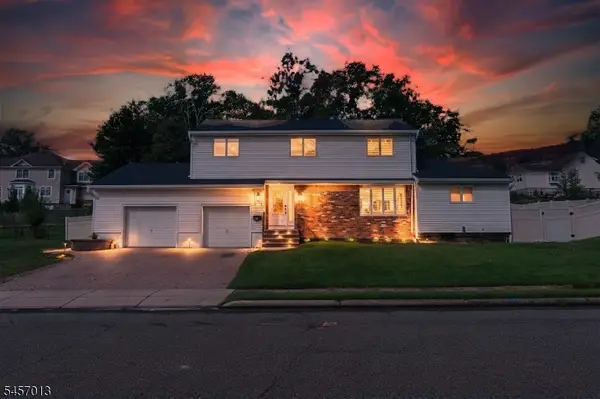 10 Evelyn Ter, Wayne Twp., NJ 07470