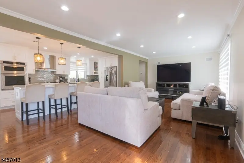10 Evelyn Ter, Preakness, NJ 07470 - #3