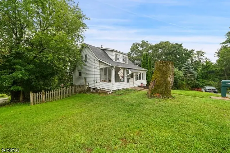 62 Vreeland Ave, Bloomingdale, NJ 07403 - #3