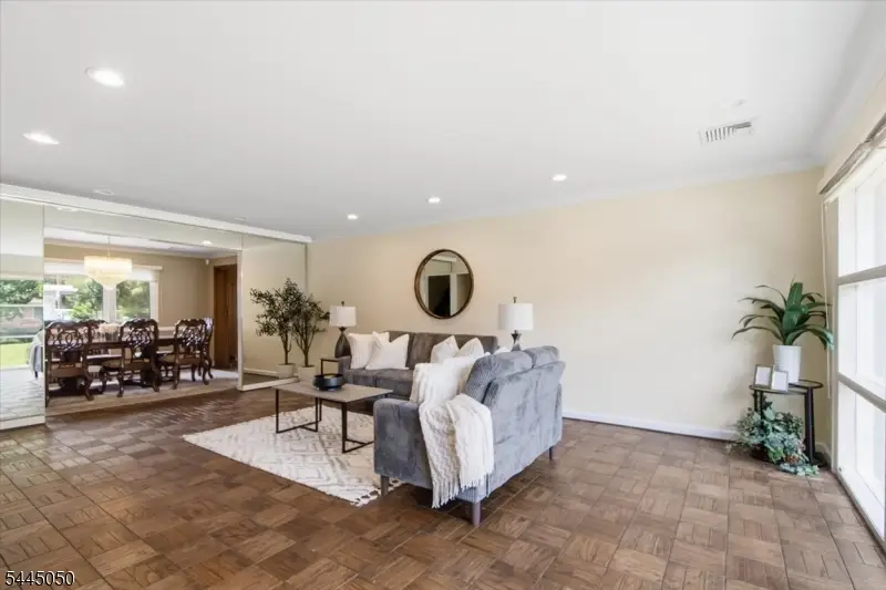 36 Curtis Avenue, Pleasantdale, NJ 07052 - #2