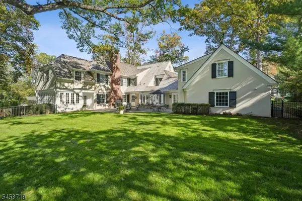 55 Oxbow Lane, Summit City, NJ 07901