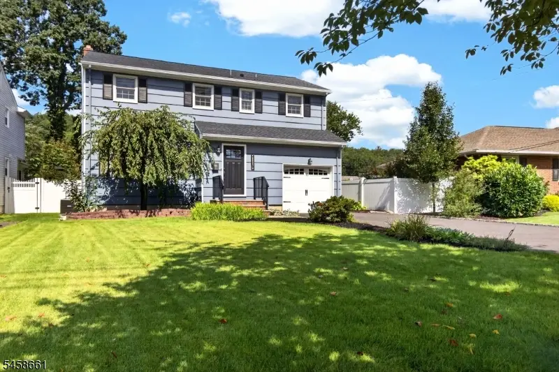 2527 Mountain Ave, Scotch Plains, NJ 07076 - #1