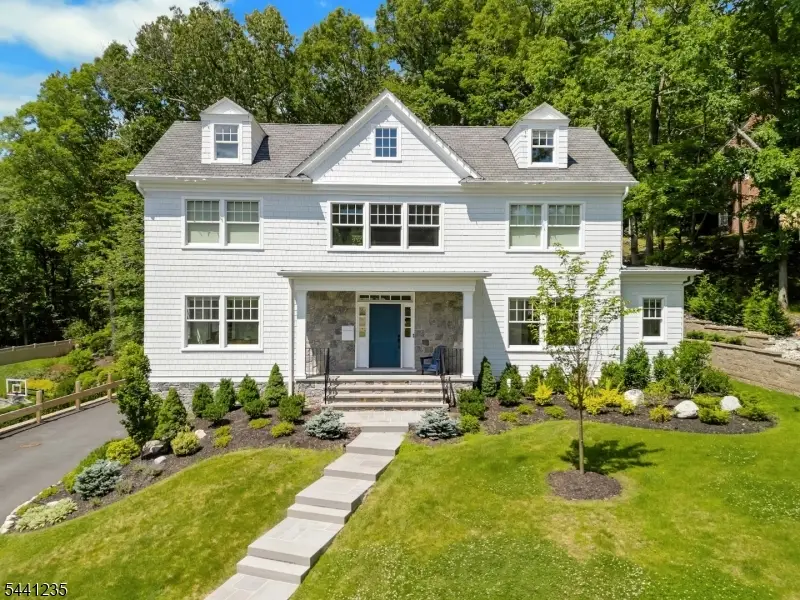 61 Slayton Dr, Short Hills, NJ 07078 - #1
