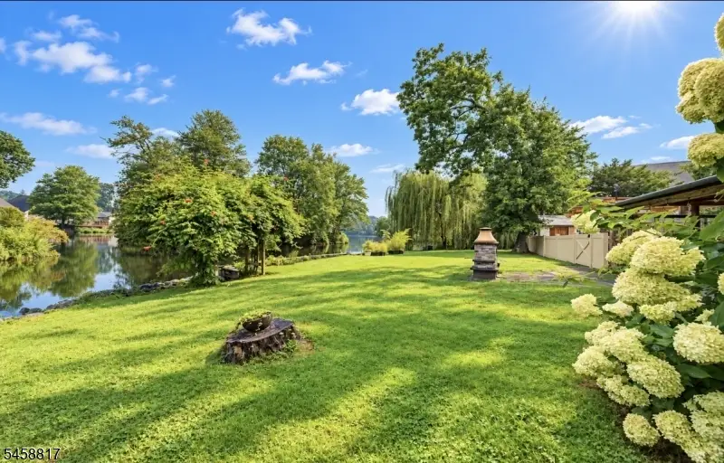 120 E Shawnee Trl, Lake Hopatcong, NJ 07849 - #3